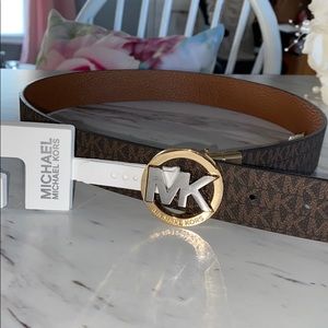 Reversible Michael Kors belt